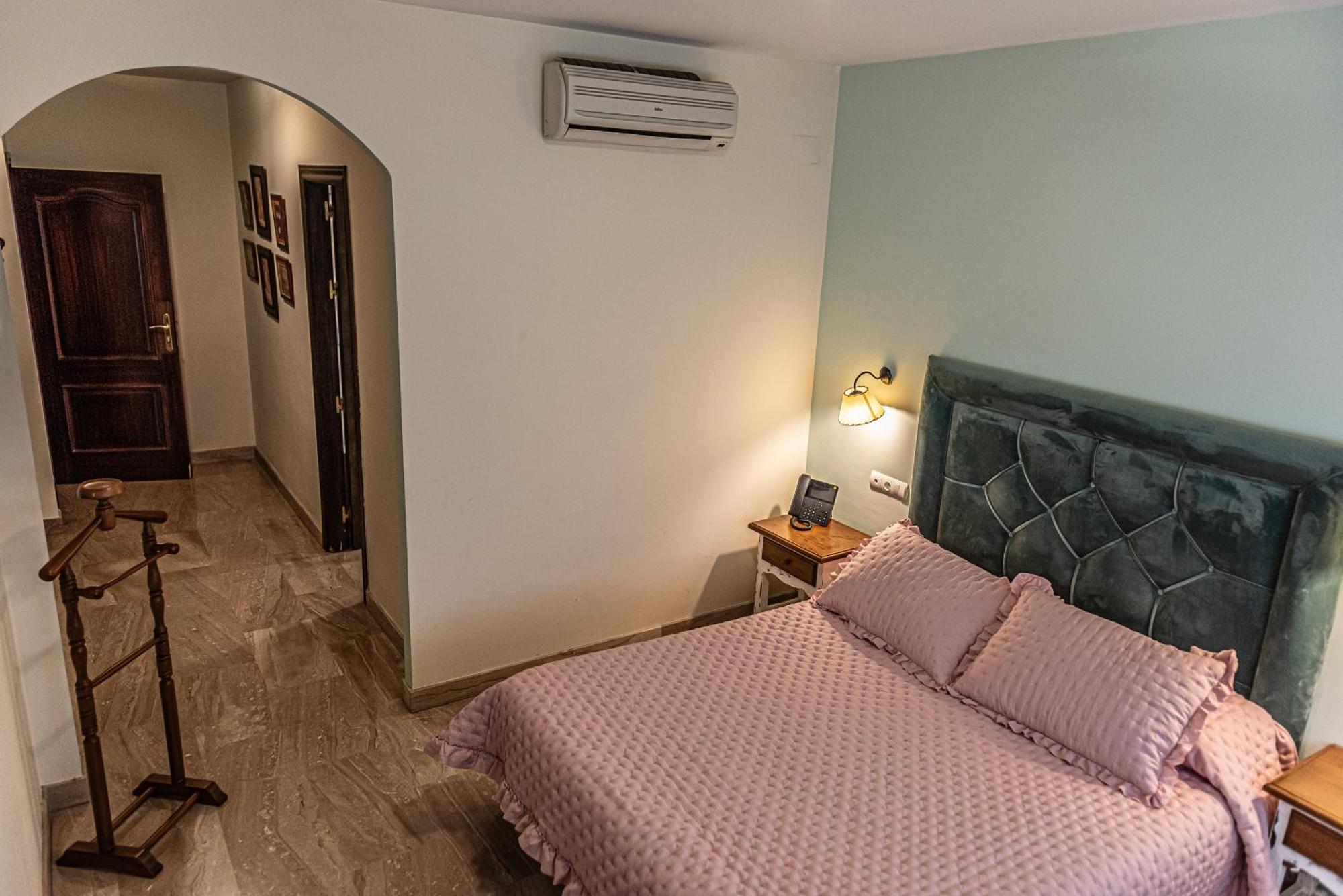 Priego de Córdoba Hotel Las Rosas מראה חיצוני תמונה
